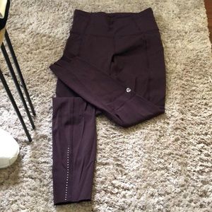 Lululemon 7/8 leggings size 4 plum purple